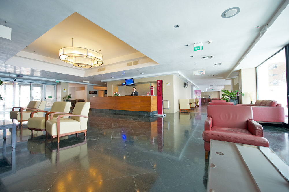 Hotel Delfino Tarente Buitenkant foto